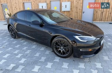 Tesla Model S 2021