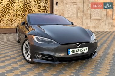 Tesla Model S 2017