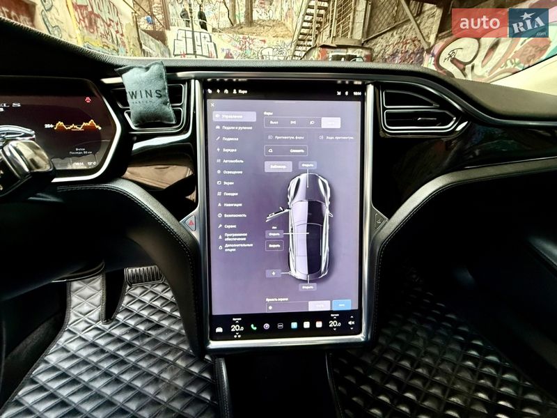 Ліфтбек Tesla Model S 2014 в Одесі