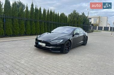 Tesla Model S  2023