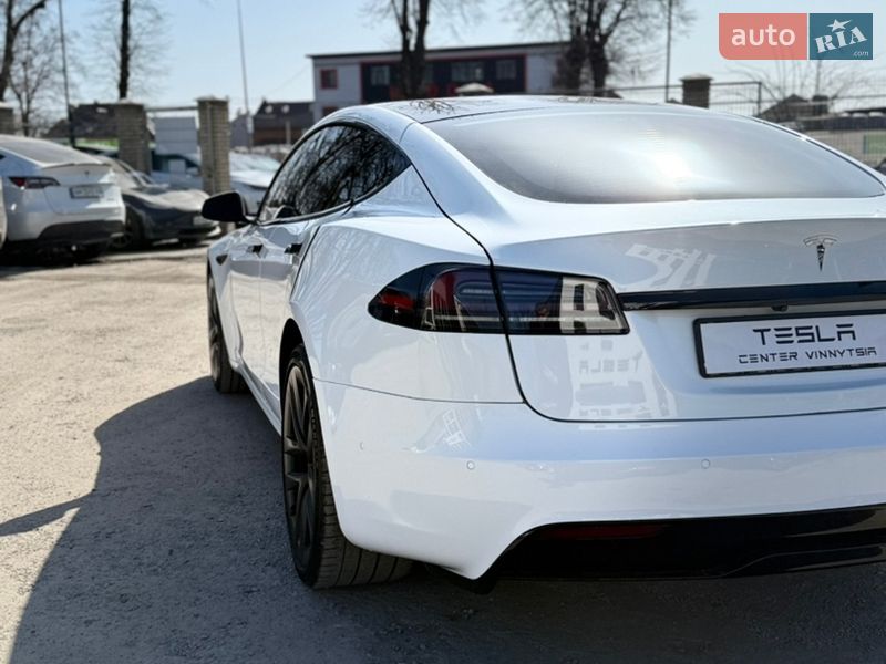 Ліфтбек Tesla Model S 2022 в Вінниці фото 19 Ліфтбек Tesla Model S 2022 в Вінниці
