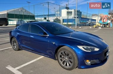 Tesla Model S 2017