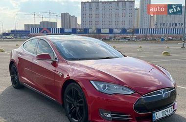Tesla Model S  2013