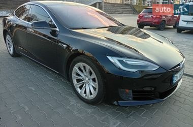Tesla Model S 2017