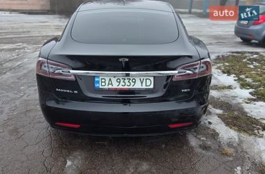 Tesla Model S  2018