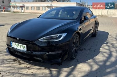 Tesla Model S  2021