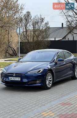 Tesla Model S  2016