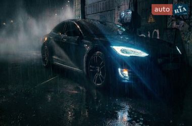 Tesla Model S  2012