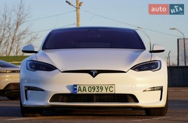 Tesla Model S  2023