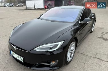 Tesla Model S  2017