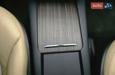 Лифтбек Tesla Model S 2012 в Киеве