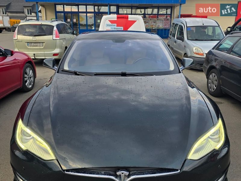 Лифтбек Tesla Model S 2012 в Киеве