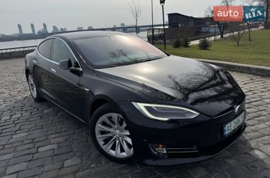Tesla Model S  2017