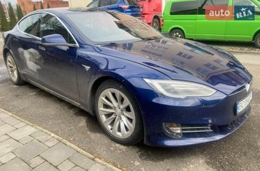 Tesla Model S  2017