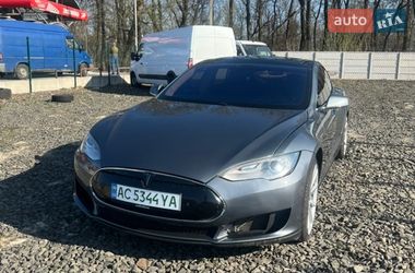 Tesla Model S  2013