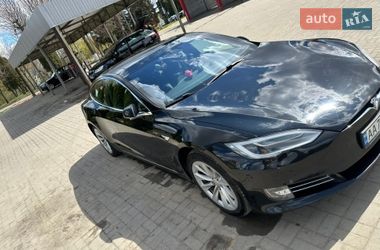 Tesla Model S  2017