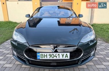 Tesla Model S  2014