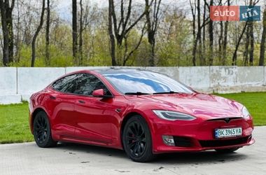 Tesla Model S  2016