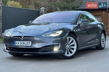 Tesla Model S  2018