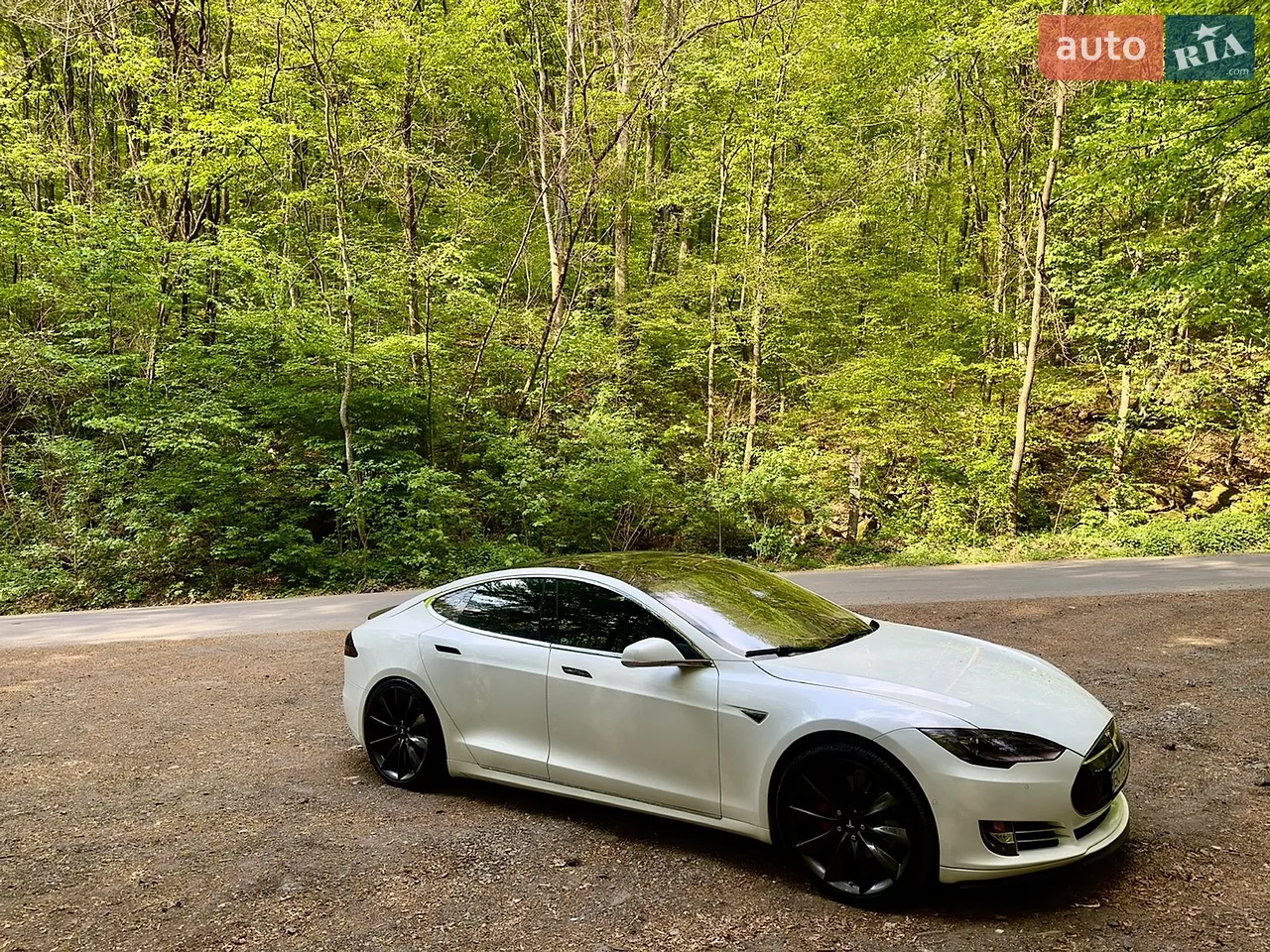 2015 Tesla Model S - мініатюра 2