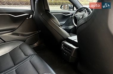 Лифтбек Tesla Model S 2018 в Киеве фото 48 Лифтбек Tesla Model S 2018 в Киеве