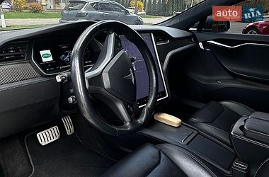 Лифтбек Tesla Model S 2018 в Киеве фото 37 Лифтбек Tesla Model S 2018 в Киеве