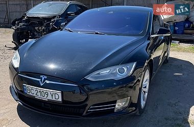 Tesla Model S  2014