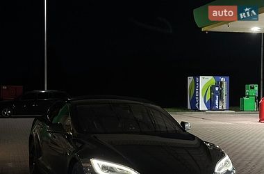 Tesla Model S  2015