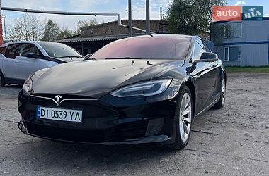 Tesla Model S  2017