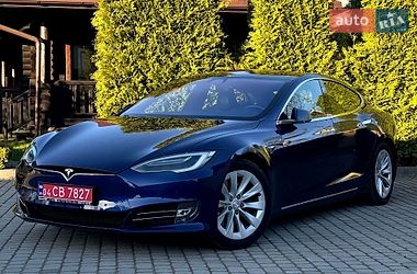Tesla Model S  2017