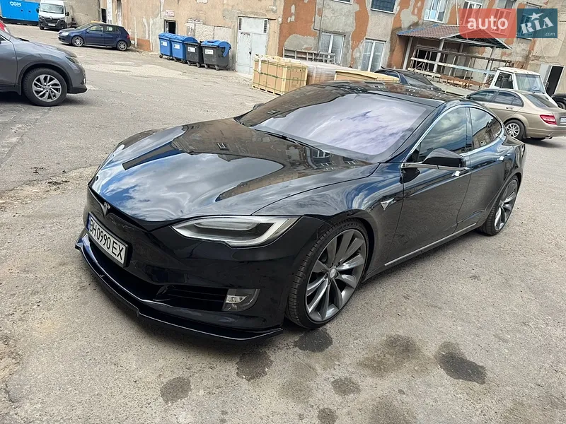 Tesla Model S