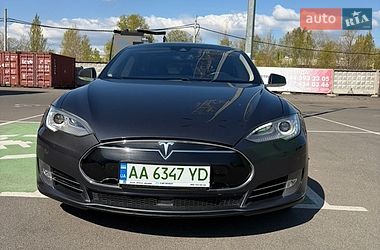 Tesla Model S  2014