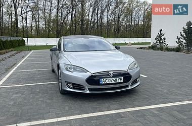 Tesla Model S  2012