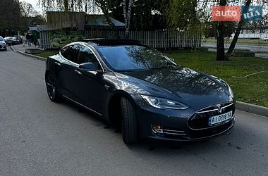 Tesla Model S  2016