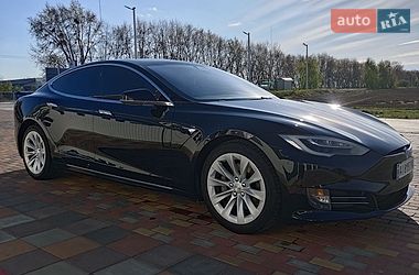 Tesla Model S  2017