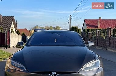 Tesla Model S  2016