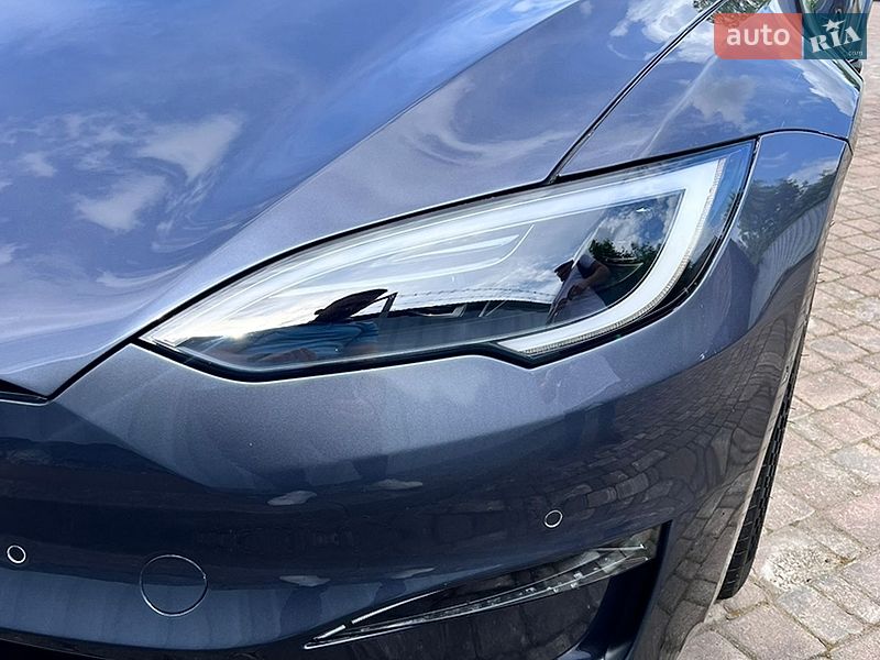 Ліфтбек Tesla Model S 2022 в Івано-Франківську