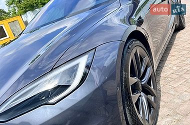 Ліфтбек Tesla Model S 2022 в Івано-Франківську