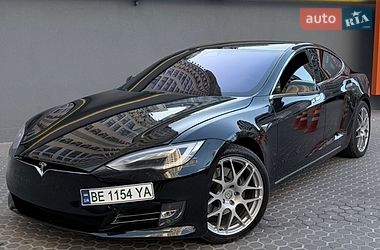 Tesla Model S  2017