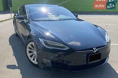 Tesla Model S  2016