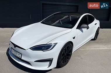 Tesla Model S  2021