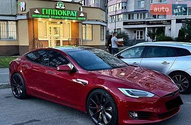 Tesla Model S  2017