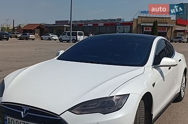 Tesla Model S  2014
