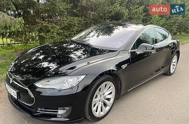 Tesla Model S  2014