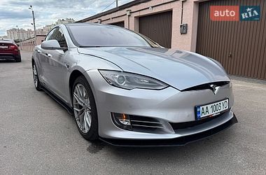 Tesla Model S  2014