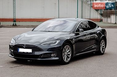 Tesla Model S  2017