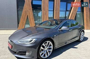 Tesla Model S 2019