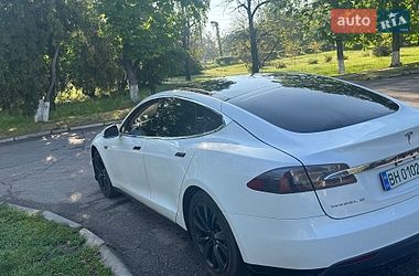 Tesla Model S  2014