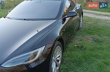 Лифтбек Tesla Model S 2017 в Львове фото 4 Лифтбек Tesla Model S 2017 в Львове