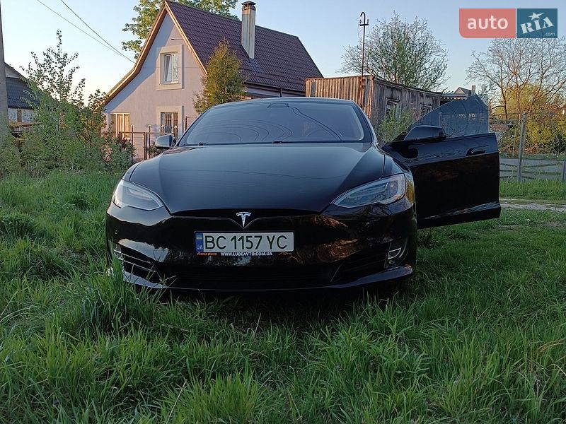 Tesla Model S 2017 Tesla Model S 2017